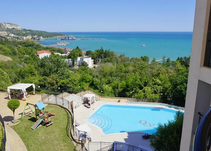 Appartement Queenview 7 - куинвю 7 *