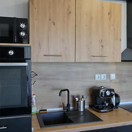 Queenview 7 - куинвю 7 Apartman