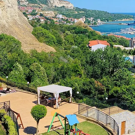 Queenview 7 - куинвю 7 Apartment Baltschik
