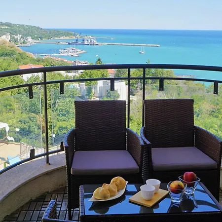 Apartment Queenview 7 - куинвю 7 *