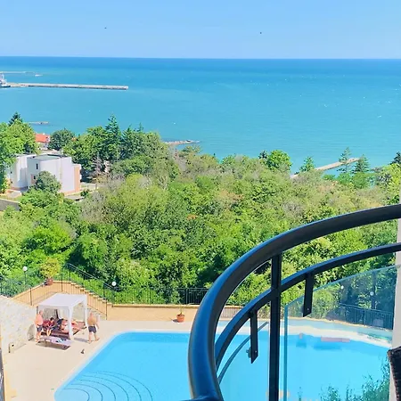 Apartment Queenview 7 - куинвю 7