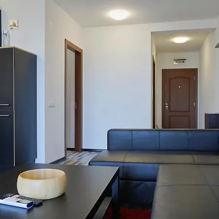 Apartment Queenview 7 - куинвю 7
